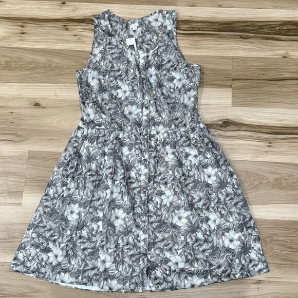 NEW Gap Split Neck Grey White Floral Mini Fit and Flare Dress Women’s 8 - Picture 1 of 4